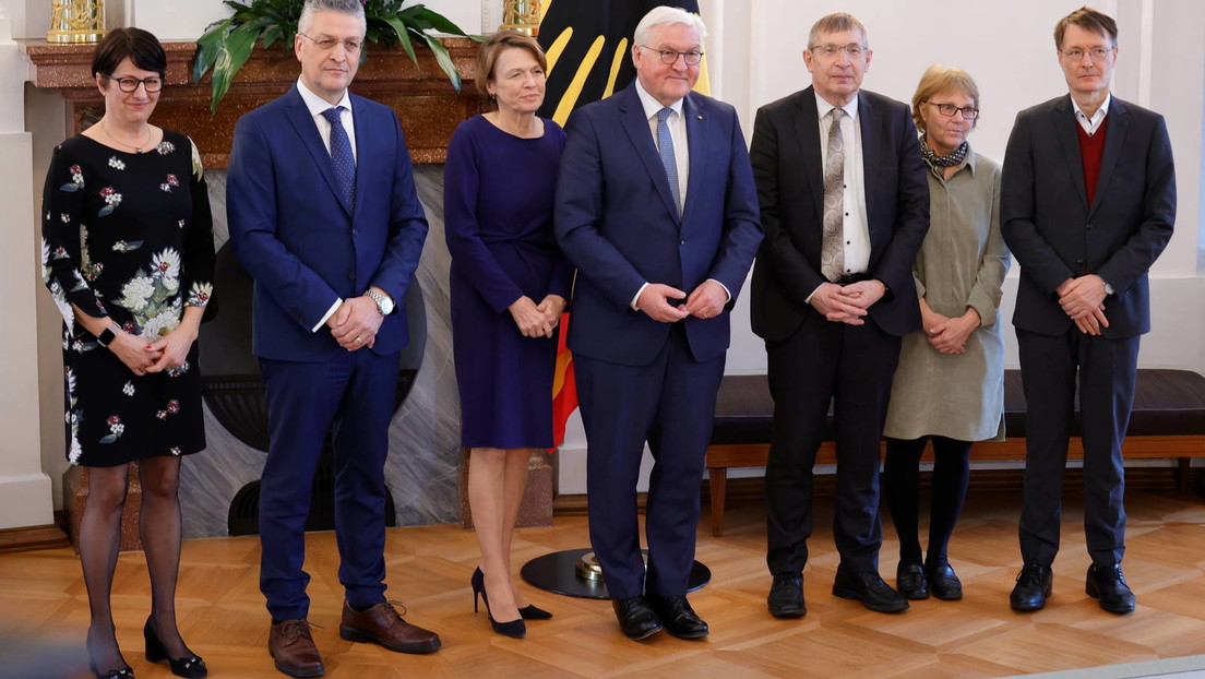 PEI-Daten aus der SaveVac-App belegen: 0,5 Prozent der "Geimpften" hatten schwere Nebenwirkungen